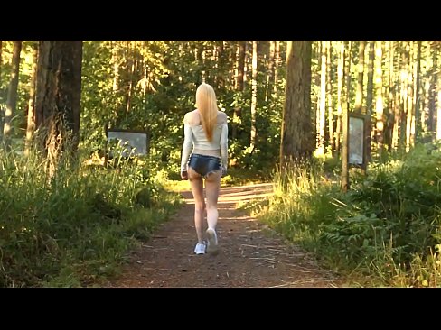 ❤️ Piękna kobieta porusza się powoli, nie naga wideo ❤ Anal porn at us ️❤